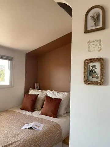 L'Origan, Studio Sous Les Toits Draguignan
